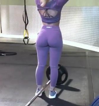 Amazing sexy girls workout